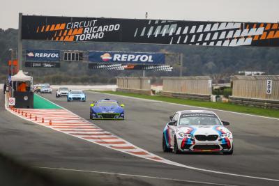 El Circuit Ricardo Tormo celebra este fin de semana el campeonato nacional de automovilismo GT CER
